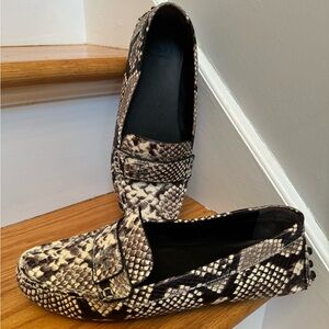 Tory Burch Women’s Loafers 9